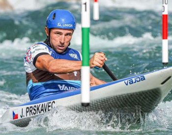 Kajakářský šampion Prskavec si udržel šanci závodit na OH i na kánoi