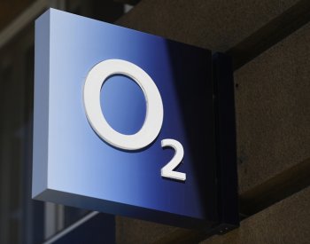 O2 loni klesl zisk po zdanění o 0,7 procenta na 6,09 miliardy korun
