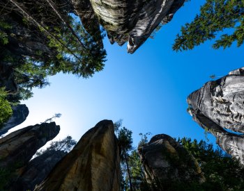 Nejnavštěvovanějším přírodním cílem v ČR loni opět byly Adršpašské skály