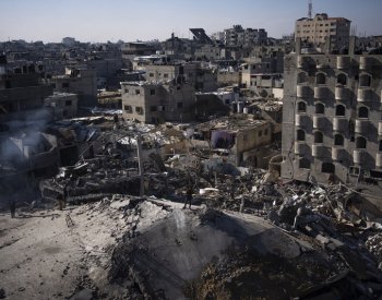 Pásmo Gazy kromě války sužují i tisíce tun odpadků, množí se tam krysy a hmyz