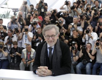 Režisér Steven Spielberg se podílí na Bidenově kampani, píší americká média