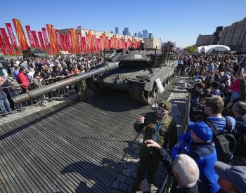 Moskva vystavuje západní techniku ukořistěnou v bojích na Ukrajině