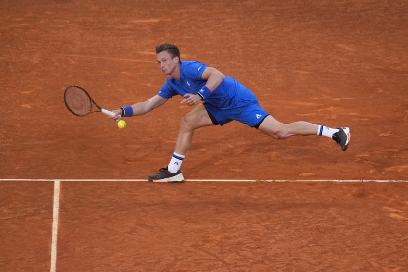 Lehečka je v semifinále turnaje Masters v Madridu, zraněný Medveděv vzdal