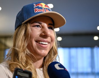 Hokejové MS vyhrajeme, řekla Ledecká, španělský královský pár ji mile překvapil