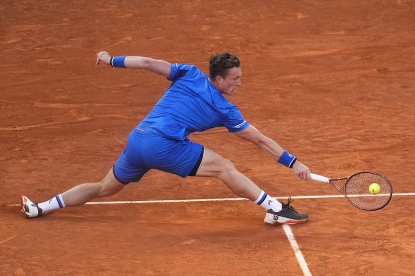 Lehečka má podle svého kouče podezření na únavovou zlomeninu obratle