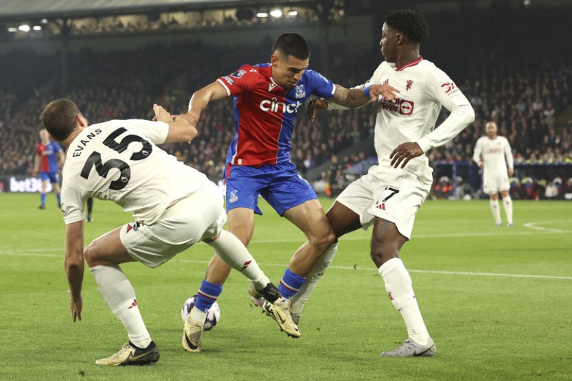 Manchester United prohrál s Crystal Palace a evropské poháry se mu vzdálily