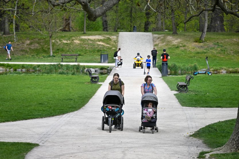 Letošní duben byl nejteplejším v historii měření, uvádí Copernicus