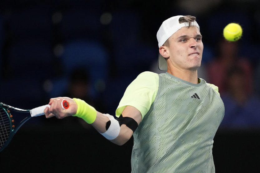 Tenista Menšík dohrál na Masters v Římě už v prvním kole