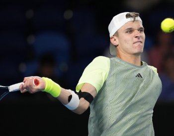 Tenista Menšík dohrál na Masters v Římě už v prvním kole