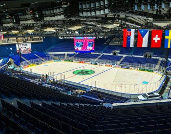 Hokejové MS v Česku může útočit na divácký rekord, zlato obhajuje Kanada