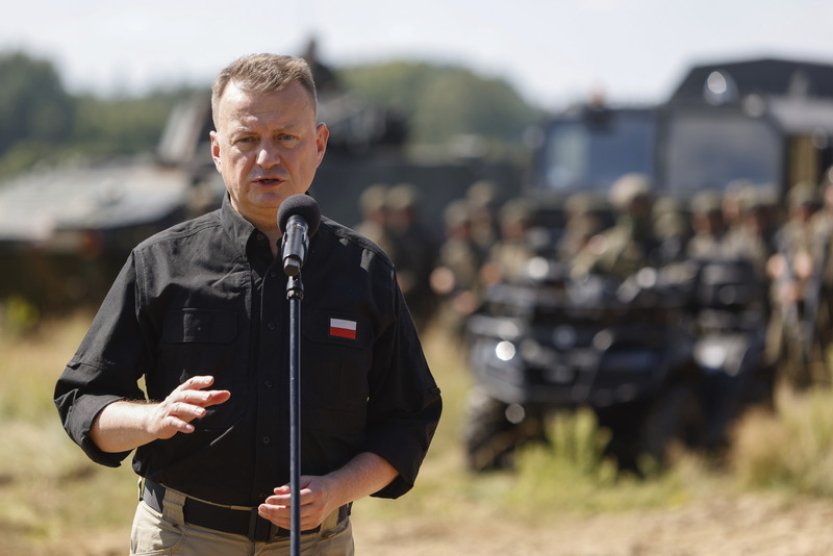 Navýšení počtu vojáků na hranicích s Běloruskem má podle ministra odstrašit