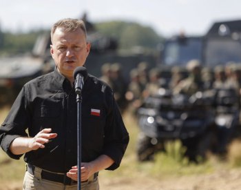 Navýšení počtu vojáků na hranicích s Běloruskem má podle ministra odstrašit