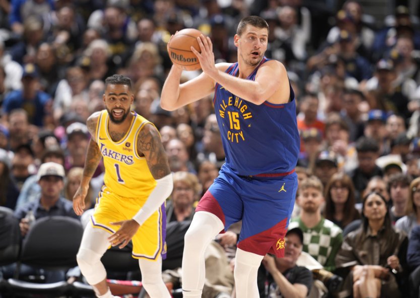 Jokič byl potřetí zvolen nejužitečnějším hráčem NBA