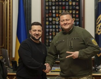 Zelenskyj propustil Zalužného ze služby a jmenoval ho velvyslancem v Británii