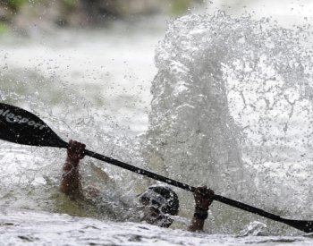 Při jízdě na kajaku v Rakousku zemřel 54letý Čech