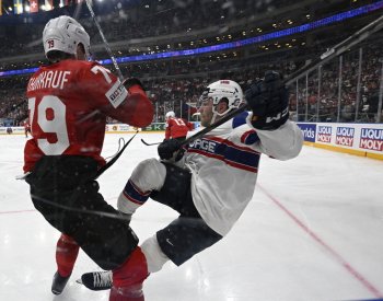 Švýcarští hokejisté na úvod MS v Praze porazili Norsko 5:2