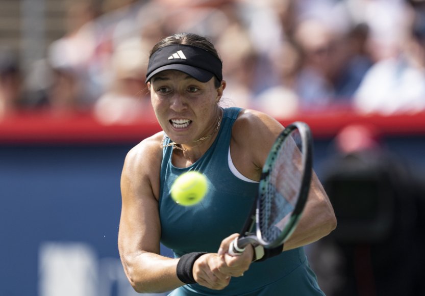 Pegulaová postoupila v Montrealu přes jedničku Šwiatekovou do finále