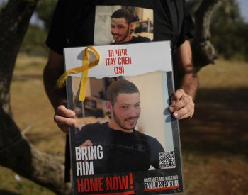 Desítky tisíc lidí v Izraeli opět demonstrovaly za dohodu o propuštění rukojmích