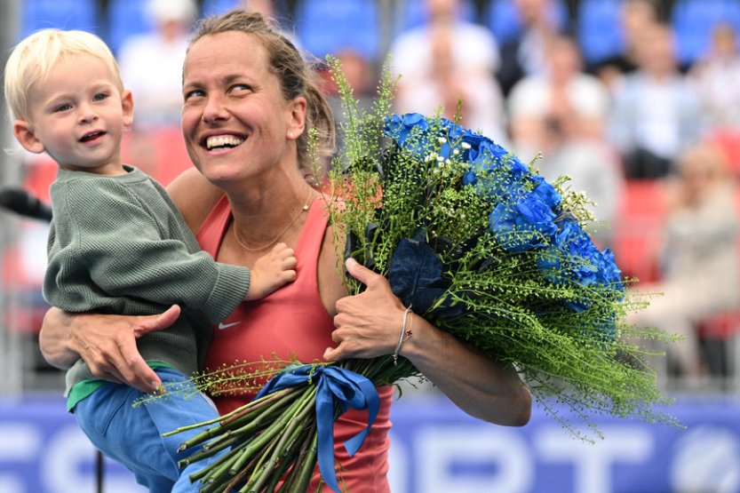 Strýcová na Den matek porodila druhého potomka, k synovi přibyla dcera