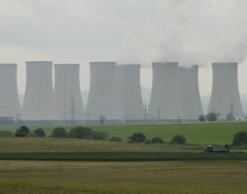 Fico: Slovensko chce do státního vlastnictví postavit nový jaderný blok