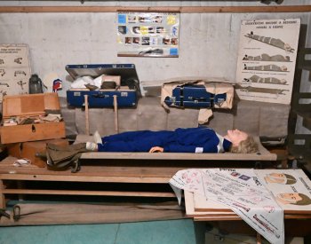 Filozofická fakulta v Brně zpřístupní protiletecký kryt s původním vybavením