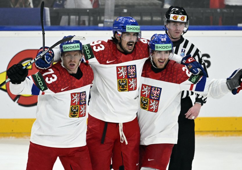 Hokejisté vyzvou ve středu na MS Dány, mohou udělat zásadní krok k postupu