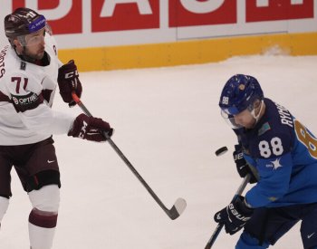 Hokejisté Lotyšska na MS vyhráli i potřetí, Kazachstán porazili 2:0