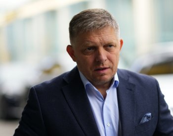 Slovenský premiér Fico byl postřelen, je na cestě do nemocnice