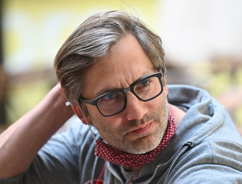 Jiří Havelka ve filmu Zahradníkův rok hlavní roli svěřil Oldřichu Kaiserovi