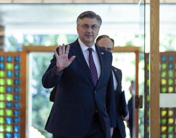 Politolog: Chorvatsko se s novu vládou posouvá doprava, pro menšiny je to riziko