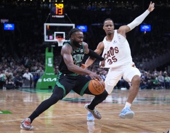 Boston je prvním semifinalistou NBA, Dallasu chybí už jen jedna výhra