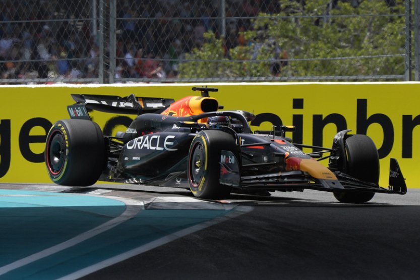 Formule 1 se vrací do Evropy, Verstappen chce v Imole obnovit vítěznou vlnu