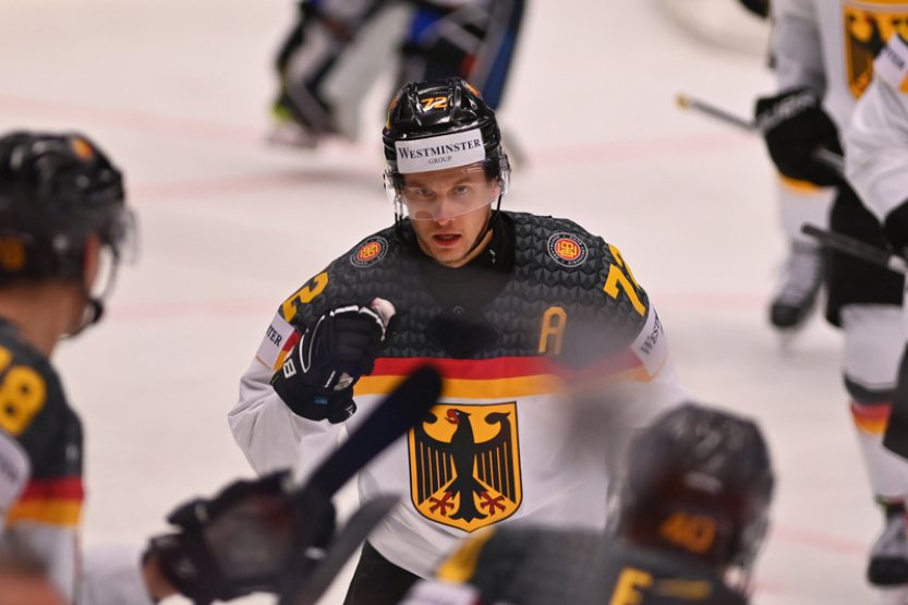 Hokejový útočník Kahun je nadšený z atmosféry na MS, rád by si zahrál v Praze