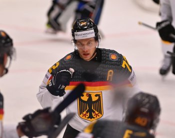 Hokejový útočník Kahun je nadšený z atmosféry na MS, rád by si zahrál v Praze