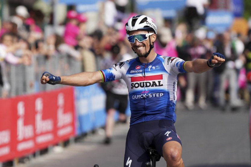 Alaphilippe po úniku na Giru ukončil dlouhé čekání na vítězství