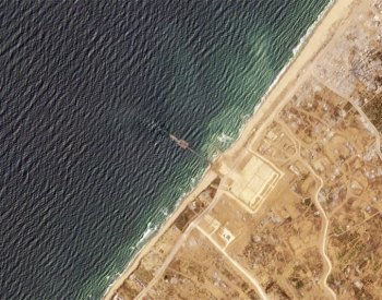 Po americkém provizorním mole se do Gazy dostaly první kamiony s pomocí