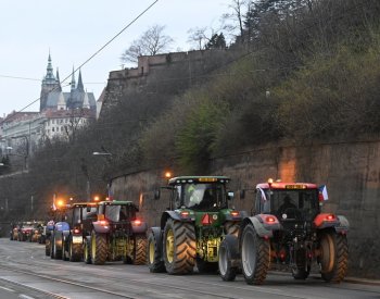 Zemědělci kvůli situaci na Slovensku projednají případné zrušení protestů