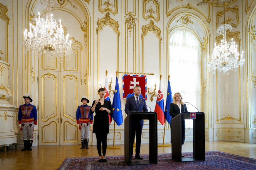 Schůzka slovenských politiků k uklidnění situace v zemi bude možná v úterý