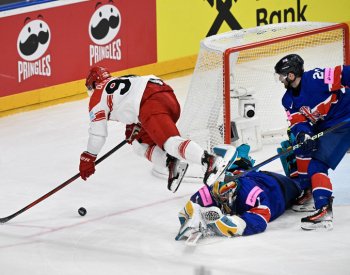 Německo deklasovalo na MS Kazachstán,  Dánsko porazilo Brity