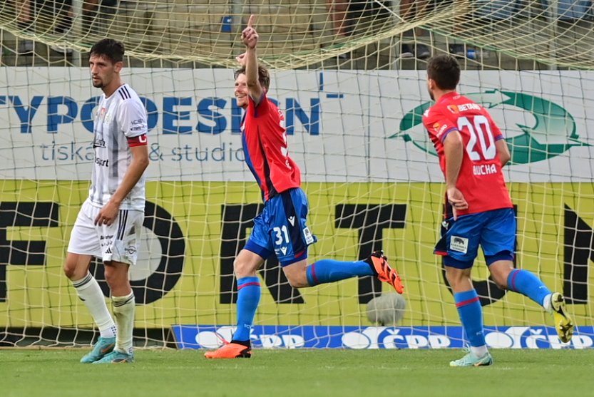 Fotbalisté Plzně zvítězili v Českých Budějovicích 5:2, Šulc dal hattrick