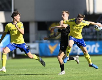 Fotbalisté Zlína prohráli s Bohemians 1905 1:2 a zkomplikovali si boj o záchranu