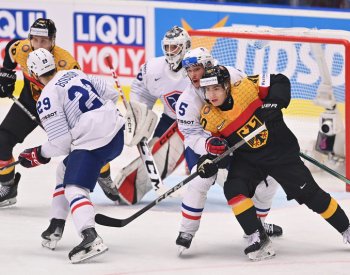 Hokejisté Německa porazili na MS Francii 6:3 a mají pátou výhru