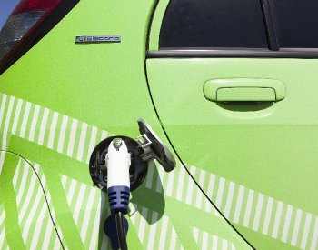 ČR má druhý nejnižší podíl registrací elektroaut v EU, nižší je jen v Chorvatsku