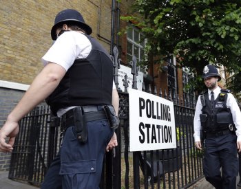 Britské parlamentní volby se uskuteční 4. července, oznámil Sunak