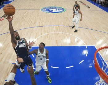 Basketbalisté Dallasu vyhráli první semifinále NBA na hřišti Minnesoty