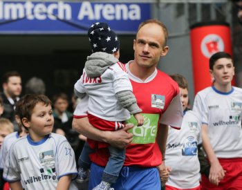 Podle Jarolíma budou v Hamburku českému týmu přát, upozornil na tureckou menšinu