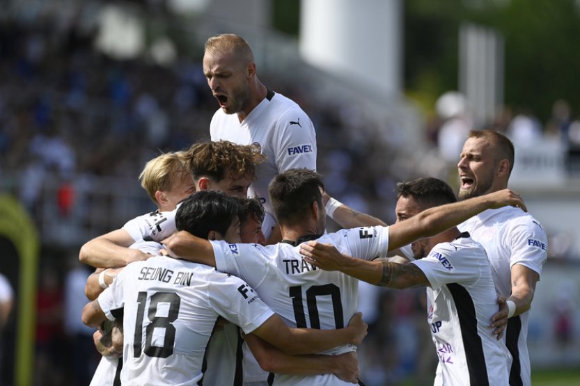 Fotbalisté Slovácka vstoupí do domácího poháru proti Hlubině, Olomouc v Třinci