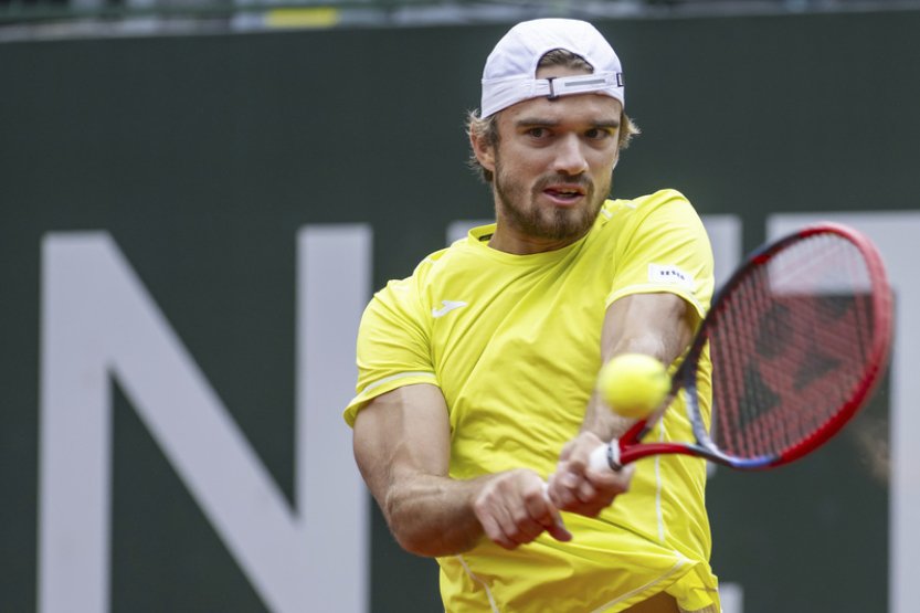 Macháč postoupil na turnaji v Ženevě poprvé v kariéře do semifinále