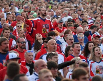 Fanoušci budou moci v neděli sledovat hokej na pražském Staroměstském náměstí