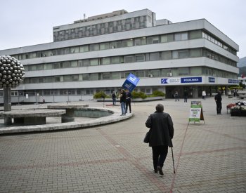 Premiér Fico se cítí lépe, oznámila nemocnice